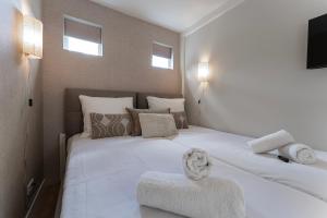 En eller flere senge i et værelse på Budget Room Near University Tilburg with Wifi