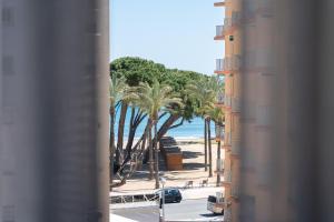 Γενική θέα στη θάλασσα ή θέα στη θάλασσα από  αυτό το διαμέρισμα