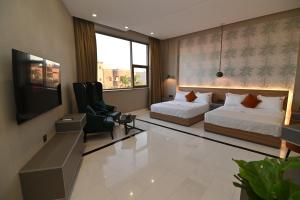 Μια τηλεόραση ή/και κέντρο ψυχαγωγίας στο La villa luxury suites