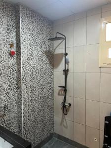 Ένα μπάνιο στο Relax place in heart of salmiya