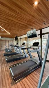 Fitness centrum a/nebo fitness zařízení v ubytování Studio Premium no Meireles - a 500 m da Beira Mar
