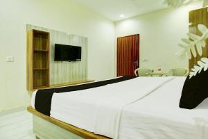 TV a/nebo společenská místnost v ubytování HOTEL O THE SILVER TULIP