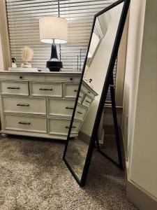 Photo de la galerie de l'établissement Lets hangout on Glenwood !, à Raleigh