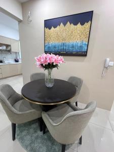 バヤンレパスにあるMaster Bedroom Only in Bayan Lepas NOT STUDIOのギャラリーの写真