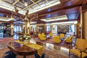 Ein Sitzbereich in der Unterkunft Abano Ritz Hotel Terme
