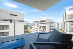 Balkoni atau teres di SkyPark Oasis Retreat 2Br@ close to Olympicpark