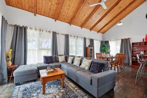 Gallery image of Sunshine Villa - 484 Kessell Rd, Middleton in Middleton