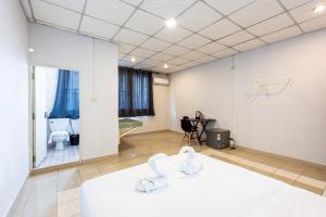 Imagen de la galería de XX At Gate Suvarnabhumi Airport - แอท เกท สนามบินสุวรรณภูมิ, en Phrawet