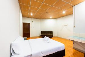 Imagen de la galería de XX At Gate Suvarnabhumi Airport - แอท เกท สนามบินสุวรรณภูมิ, en Phrawet