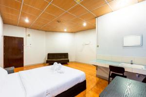 Imagen de la galería de XX At Gate Suvarnabhumi Airport - แอท เกท สนามบินสุวรรณภูมิ, en Phrawet