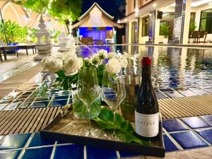 Ποτά στο Mido Hotel Pattaya