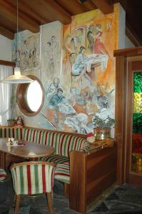 A seating area at Hotel Stella Alpina