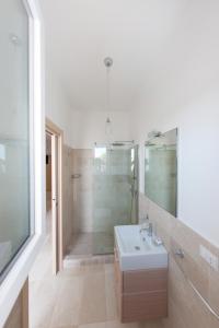 A bathroom at B&B Villa Cinzia