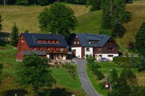 Το κτήριο όπου στεγάζεται  το διαμέρισμα