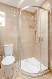 Bilik mandi di My Stay Cambridge +8 gambar