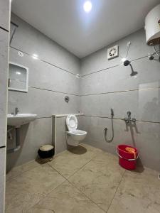 Φωτογραφία από το άλμπουμ του Hotel De Lux Splendid σε Ποντισερί +1 φωτογραφίες