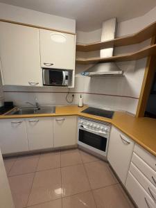 Nhà bếp/bếp nhỏ tại El Veril del Duque, Costa Adeje +7 ảnh