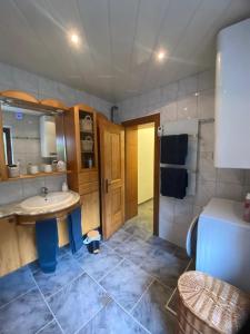 Kuchyň nebo kuchyňský kout v ubytování Ferienhaus Klenkes - entschleunigen und erholen