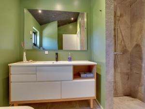 Vannituba majutusasutuses Holiday Home Ileana - from the sea by Interhome +19 fotot