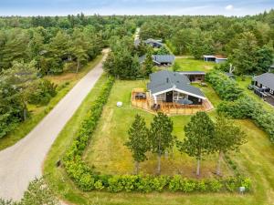 Hoone, kus puhkemaja asub +30 fotot