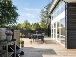 Μπαλκόνι ή βεράντα στο Holiday Home Todor - 1-1km from the sea by Interhome