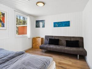 Χώρος καθιστικού στο Holiday Home Apoline - 5km from the sea by Interhome