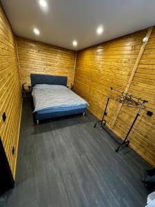 Ένα ή περισσότερα κρεβάτια σε δωμάτιο στο Dim Dream +10 φωτογραφίες