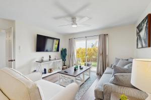 Μια τηλεόραση ή/και κέντρο ψυχαγωγίας στο Bahia Breeze