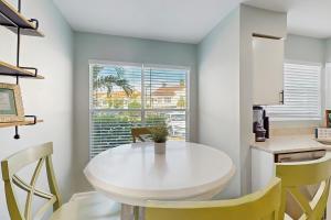 Gallery image of Bahia Breeze in Point Brittany +25 photos