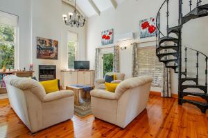 Χώρος καθιστικού στο Waymaker Cottage