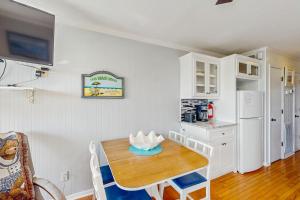 Køkken eller tekøkken på Sea Cabin 228-B