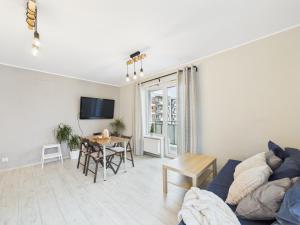 Μια τηλεόραση ή/και κέντρο ψυχαγωγίας στο Apartament Książęcy