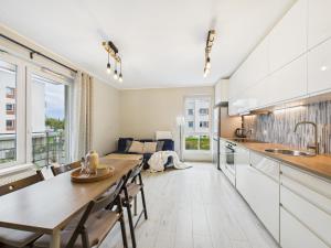 Η κουζίνα ή μικρή κουζίνα στο Apartament Książęcy