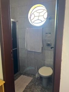 Et badeværelse på República Sinta-Liga + 11 billeder