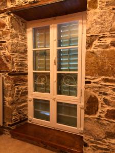 Φωτογραφία από το άλμπουμ του 1872 Tonia, two level cozy stony apartment στην Ερμούπολη