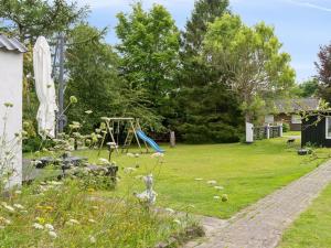 Κήπος έξω από το Holiday Home Mark - 1-2km from the sea by Interhome