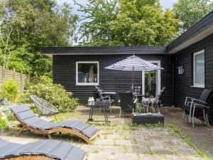 Κήπος έξω από το Holiday Home Mark - 1-2km from the sea by Interhome