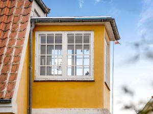 Budova, kde se prázdninový dům nachází