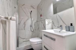 Ένα μπάνιο στο P&R - 2 room comfort, Plainpalais