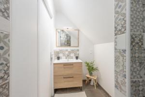 Afbeelding uit fotogalerij van La grange in Sacy-le-Petit +25 foto's