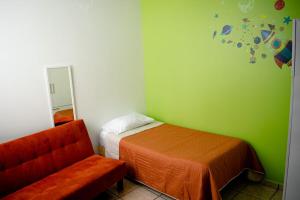 Postel nebo postele na pokoji v ubytování Hermosa casa de 2 pisos con estacionamiento propio