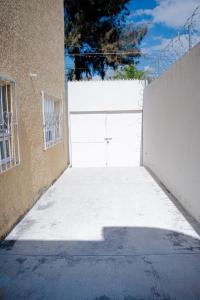 テワカンにあるHermosa casa de 2 pisos con estacionamiento propioのギャラリーの写真