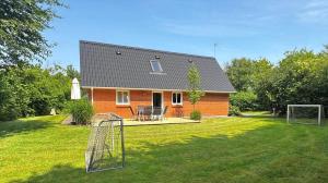 Tòa nhà nơi nhà nghỉ dưỡng tọa lạc