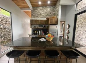 Gallery image of The Mountain Vacation Rentals in Tapantí
