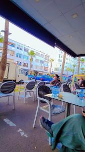 Χώρος καθιστικού στο Hachem +8 φωτογραφίες