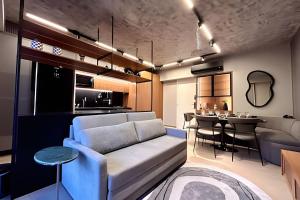 Η κουζίνα ή μικρή κουζίνα στο Suíte Perfect Black By Boss