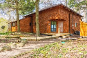 Κήπος έξω από το Whispering Bluff - Private Beach - Pet Friendly