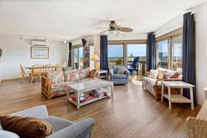 Χώρος καθιστικού στο GS103 - Gulf Stream 103