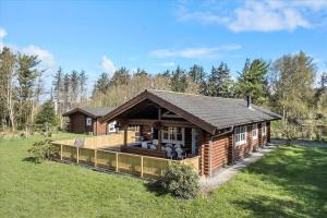 Το κτήριο όπου στεγάζεται  η παραθεριστική κατοικία