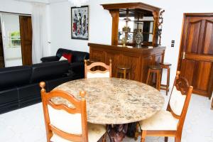 Φωτογραφία από το άλμπουμ του Villa côtière au bord de la mer Saly σε Saly Portudal